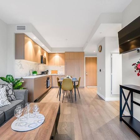 Modern Comfort At Ubc: 1Br Condo Near Campus Vancouver Dış mekan fotoğraf