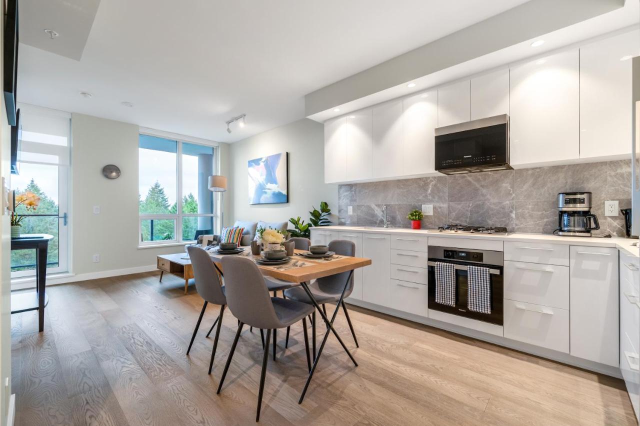 Modern Comfort At Ubc: 1Br Condo Near Campus Vancouver Dış mekan fotoğraf