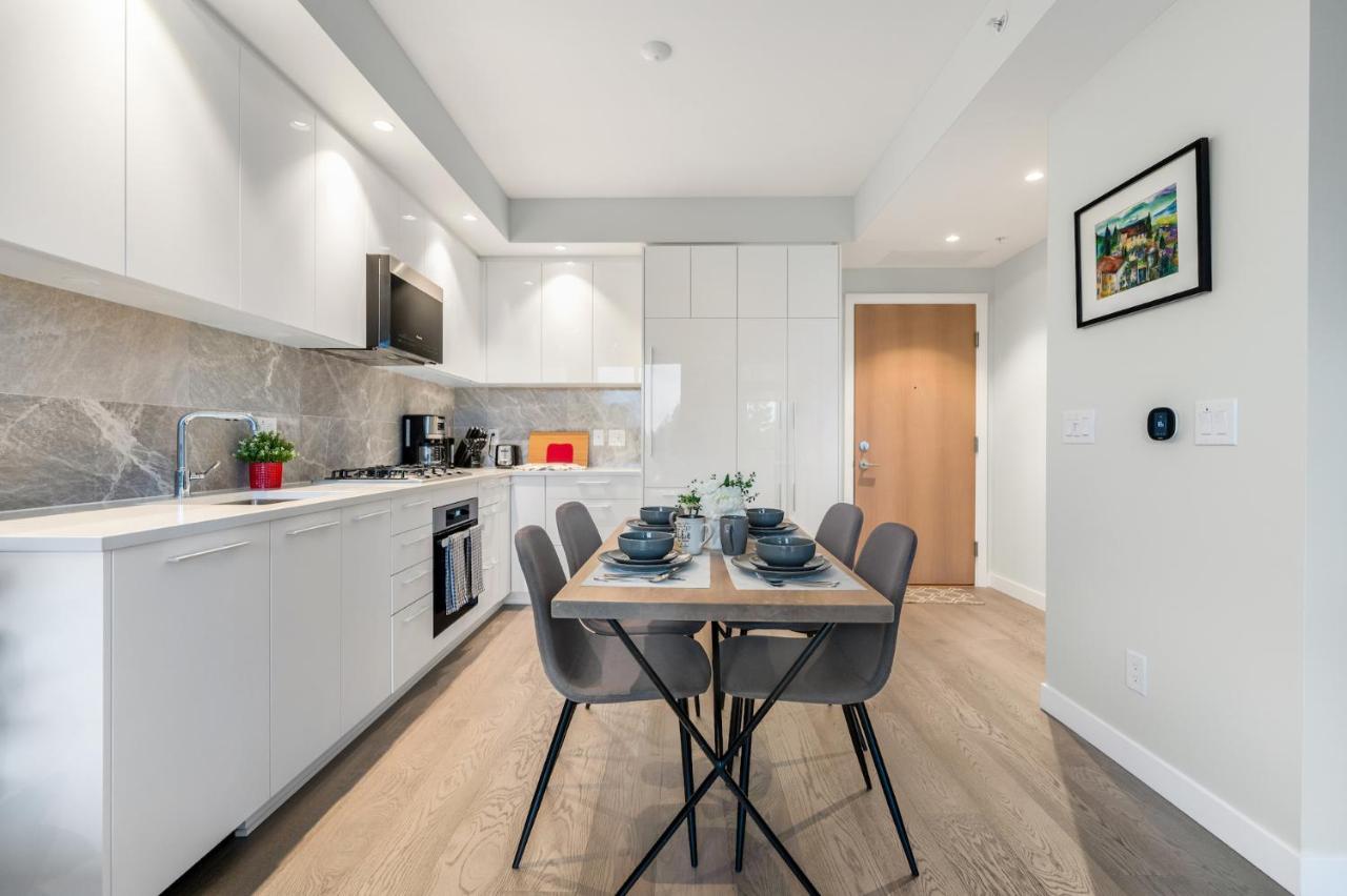 Modern Comfort At Ubc: 1Br Condo Near Campus Vancouver Dış mekan fotoğraf