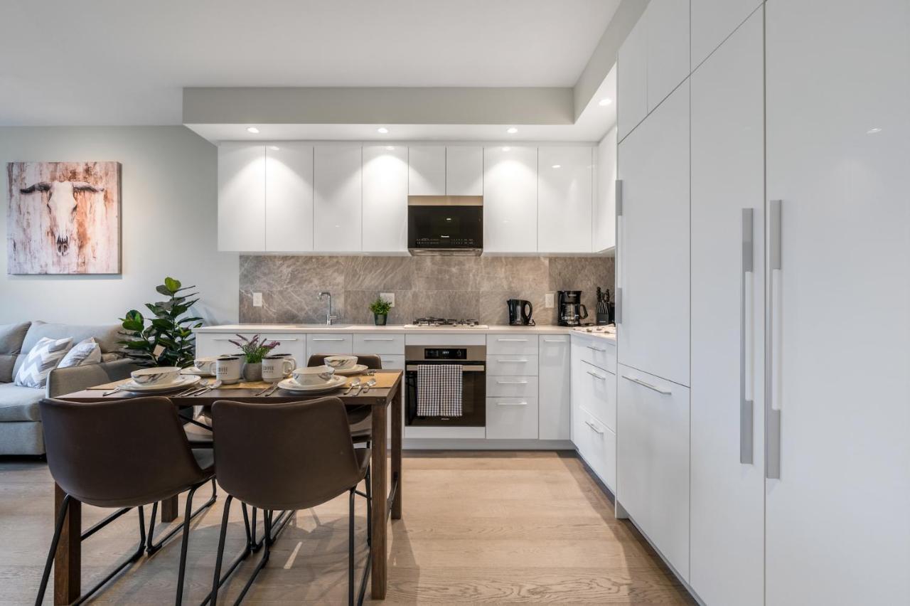 Modern Comfort At Ubc: 1Br Condo Near Campus Vancouver Dış mekan fotoğraf