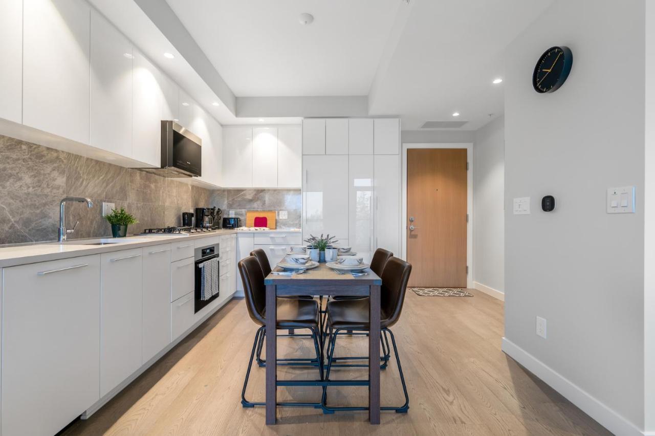 Modern Comfort At Ubc: 1Br Condo Near Campus Vancouver Dış mekan fotoğraf
