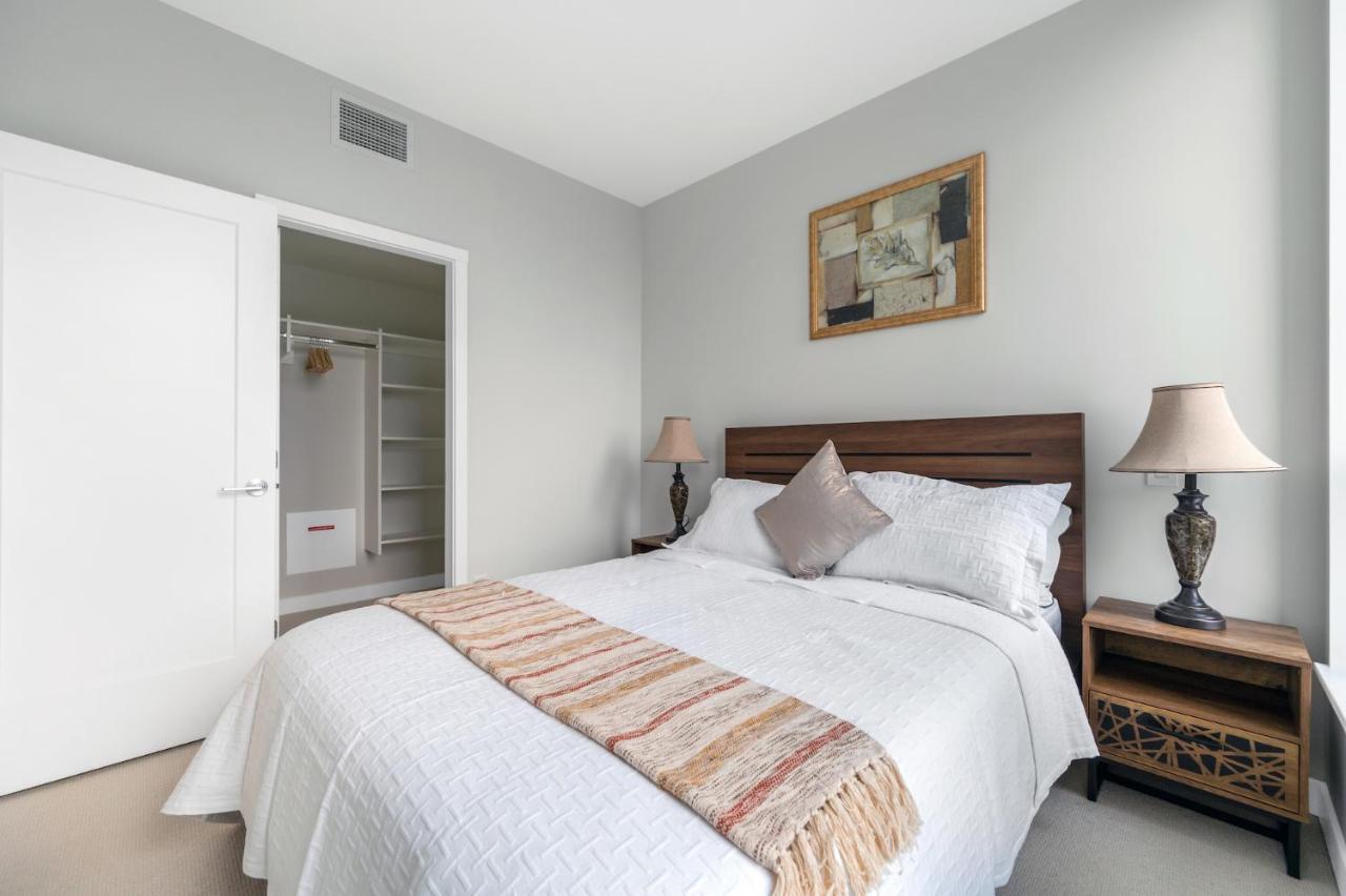 Modern Comfort At Ubc: 1Br Condo Near Campus Vancouver Dış mekan fotoğraf